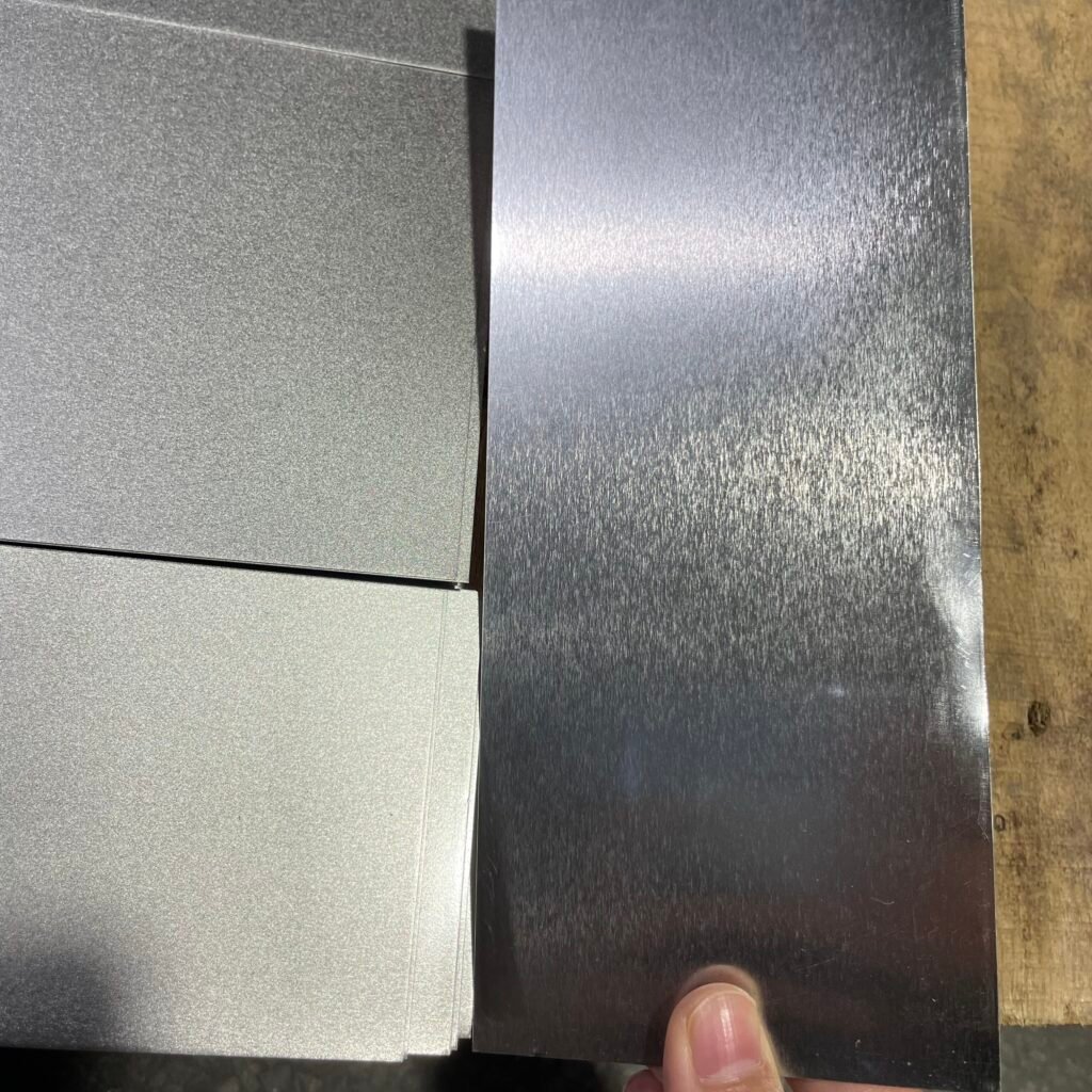 Frosted tinplate VS common tinplate